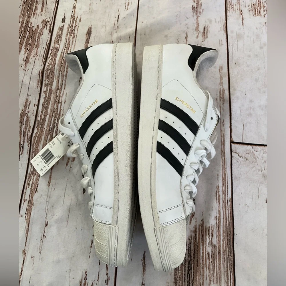 ADIDAS SIZE‎ 19 SUPERSTAR SHELL TOE SNEAKERS